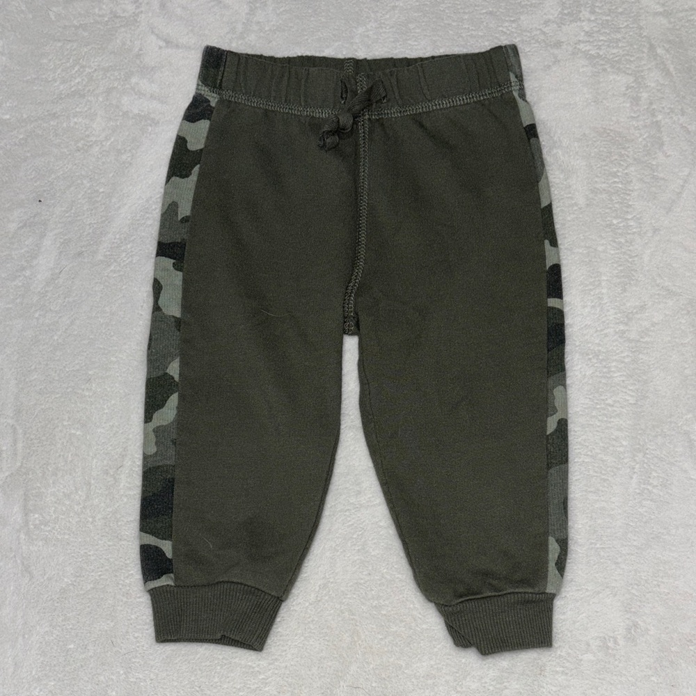 (3 for $10) first impressions Olive green 12 month Camouflage Jogger Pants